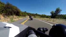 Incredible reactivity of a biker and car driver in front of car stopped in the middle of the road