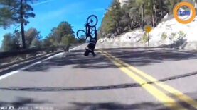 Une chute impressionnante à vélo après s’être pris un cerf de plein fouet